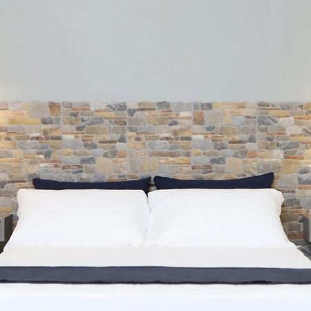 Gelso Apartments And Studio By Wonderful Italy Napoli Bagian luar foto