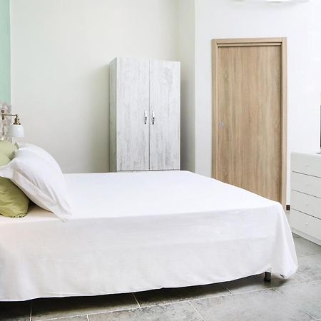 Gelso Apartments And Studio By Wonderful Italy Napoli Bagian luar foto