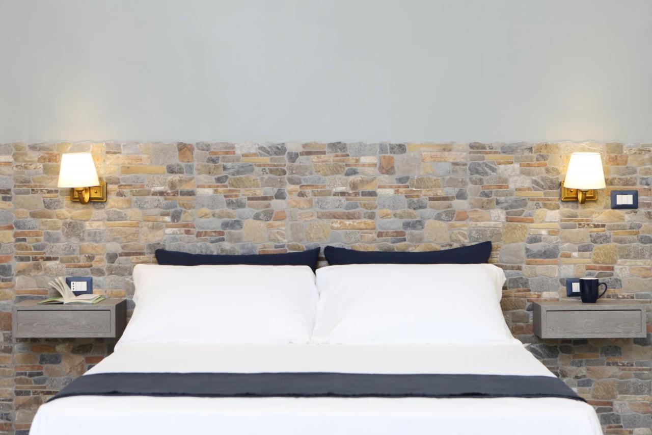 Gelso Apartments And Studio By Wonderful Italy Napoli Bagian luar foto