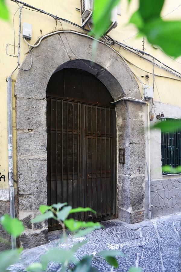 Gelso Apartments And Studio By Wonderful Italy Napoli Bagian luar foto