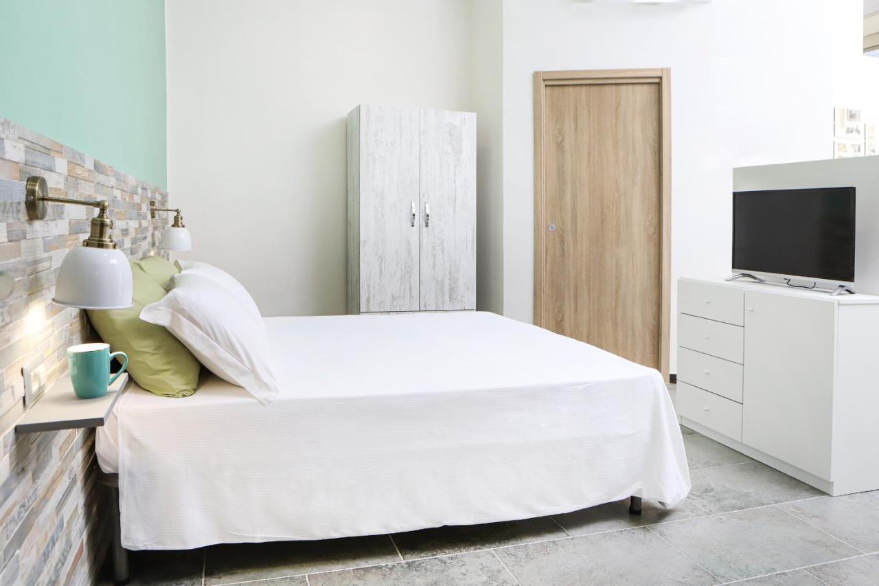 Gelso Apartments And Studio By Wonderful Italy Napoli Bagian luar foto