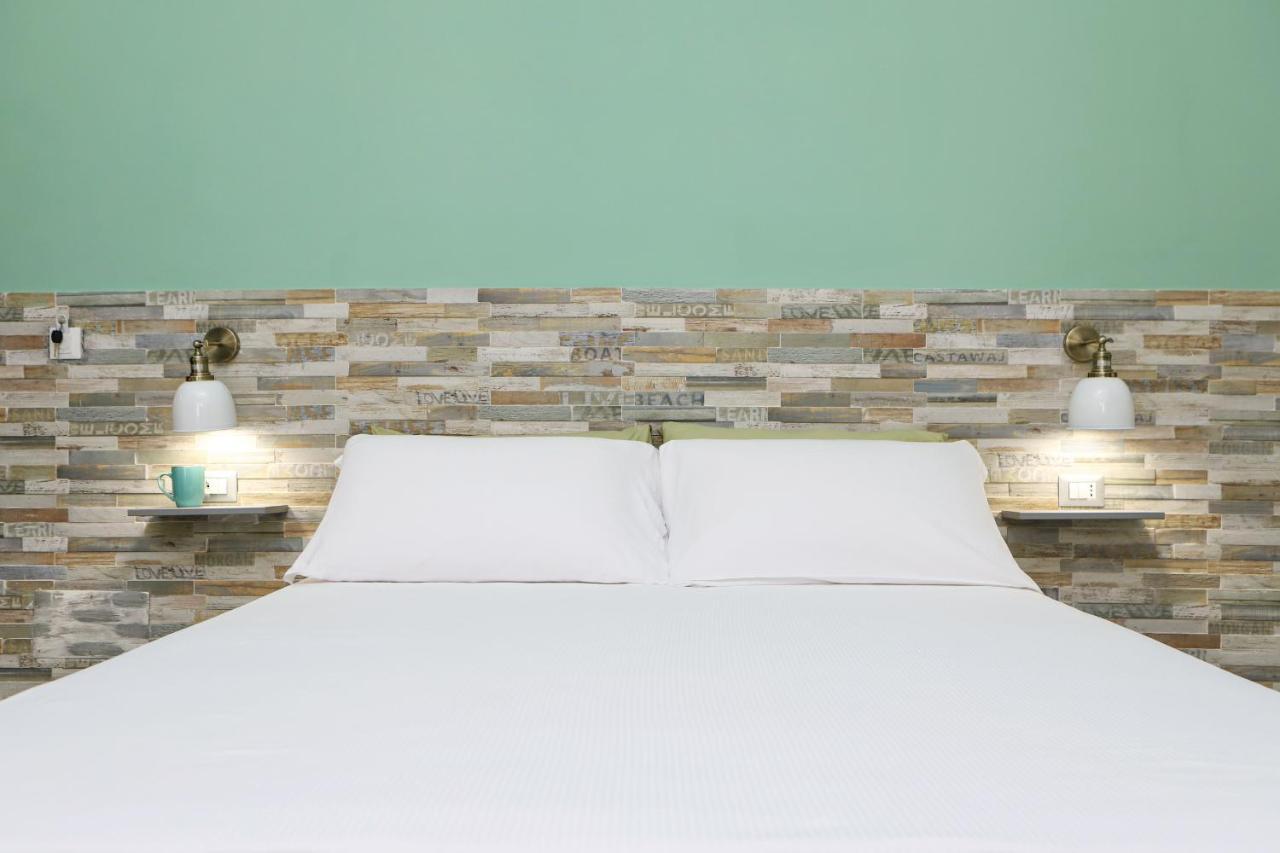 Gelso Apartments And Studio By Wonderful Italy Napoli Bagian luar foto
